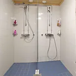 Kuukkeli Log Teerenpesae ゲストハウス