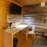 Kuukkeli Log Teerenpesae 4*