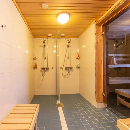 Kuukkeli Log Teerenpesae