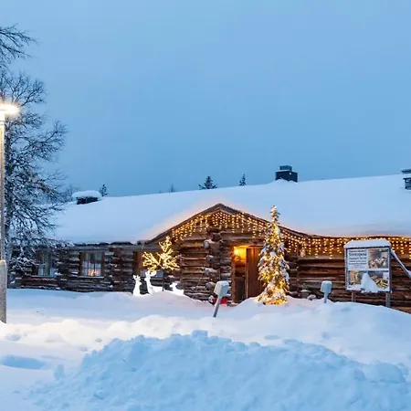Kuukkeli Log Teerenpesae Guest house 4*