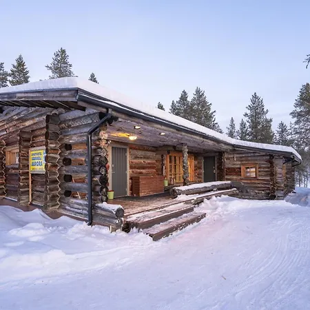 Kuukkeli Log Teerenpesae Saariselka