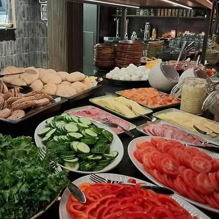 Kuukkeli Log Teerenpesae