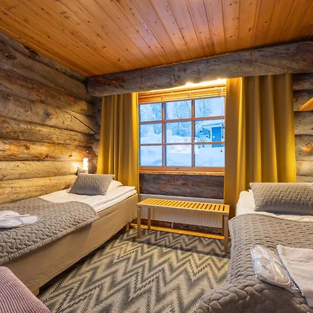 بيت ضيافة Kuukkeli Log Teerenpesae 4*