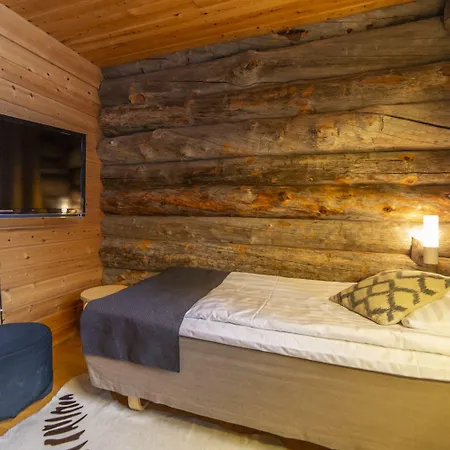 Pensionat Kuukkeli Log Teerenpesae 4*