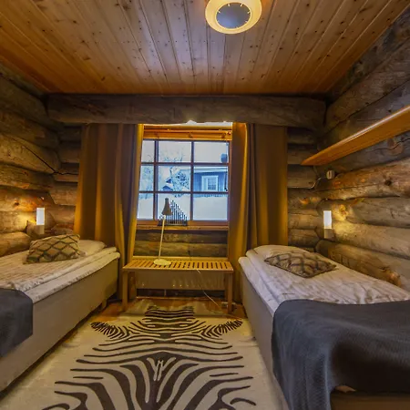 Kuukkeli Log Teerenpesae 4* Saariselkä