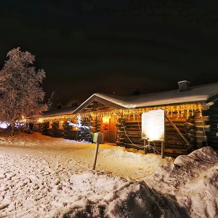 Kuukkeli Log Teerenpesae Saariselkä