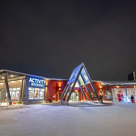 Kuukkeli Log Teerenpesae 4*