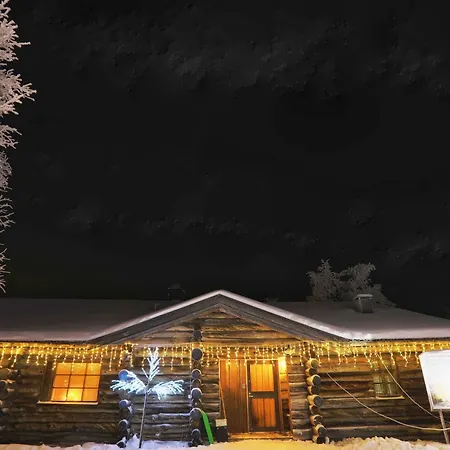 Kuukkeli Log Teerenpesae 4* Saariselkä