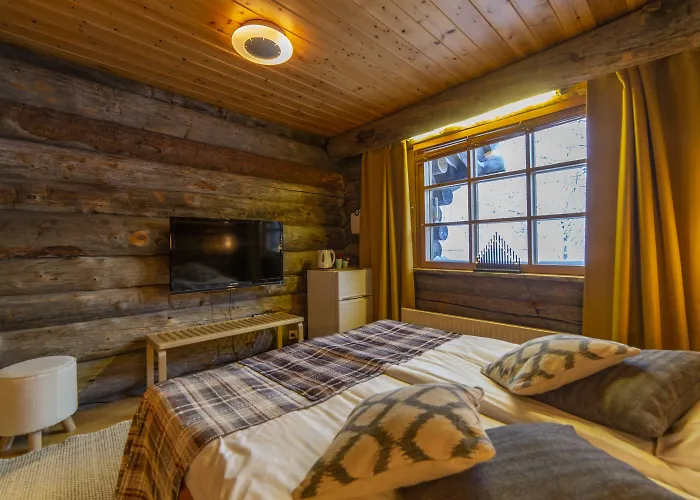 Kuukkeli Log Teerenpesae ゲストハウス サーリセルカ