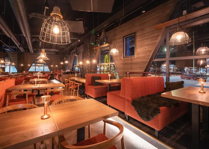 Kuukkeli Log Teerenpesae 4*