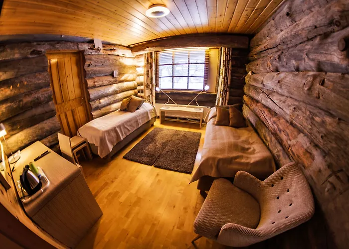 Kuukkeli Log Teerenpesae サーリセルカ